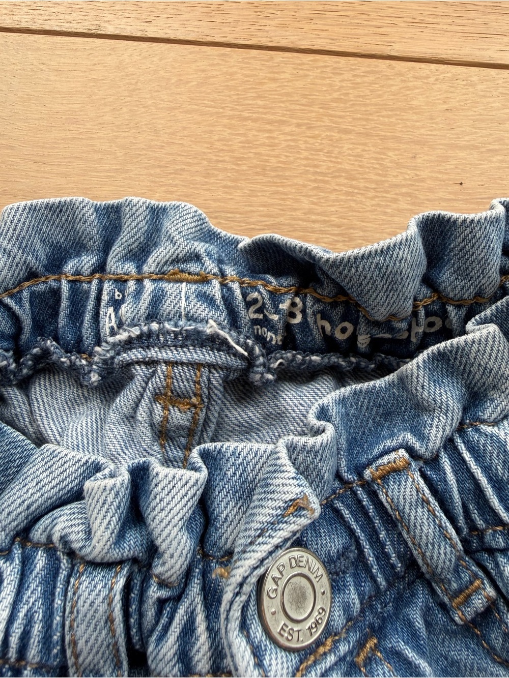 Gap Baby Heart Pocket Cargo Jeans 12–18M Denim - Picture 5 of 6
